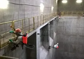 czyszczenia-cisnieniowe-i-hydrofobizacja-scian-bunkra-z-odpadami-07