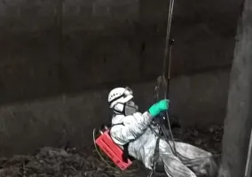 czyszczenia-cisnieniowe-i-hydrofobizacja-scian-bunkra-z-odpadami-14