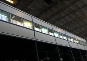 czyszczenie-cisnieniowe-kabiny-sortowniczej-w-sortowni-odpadow-remondis-02