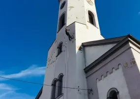 czyszczenie-cisnieniowe-wiezy-kosciola-w-dobrodzieniu-08