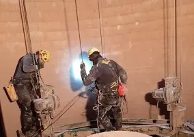 demontaz-platformy-roboczej-i-urzadzen-towarzyszacych-na-kominie-elektrowni-turow-05