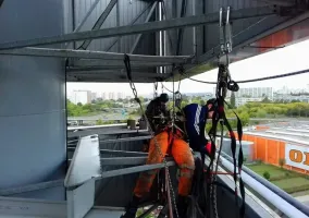 wymiana-lica-kasetonu-poznan-ch-franowo-03