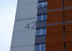 malowanie-oznaczen-administracyjnych-poznan-ul-gorczynska-02